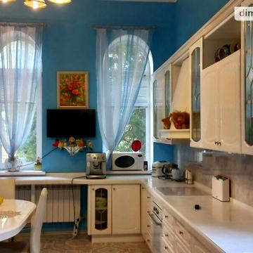 Продаж 5к Дім Молодіжна вулиця