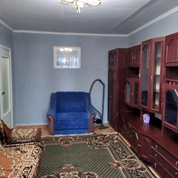 Продам 1к квартиру вул. Привокзальная 3а