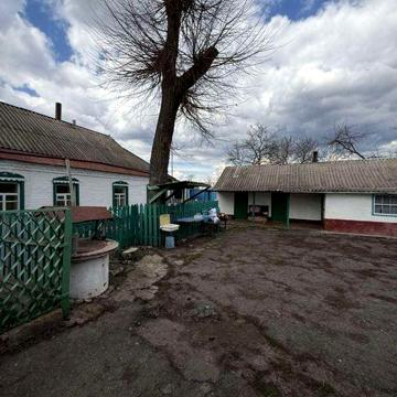 Продам будинок в гарному стані