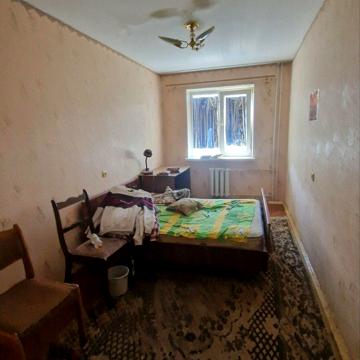 Будівельників вул., 14б
