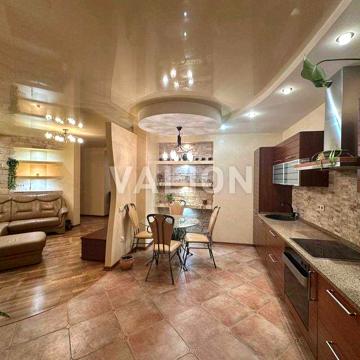 Продаж 3-к квартири вул. Княжий Затон 21, ЖК Корона, метро Осокорки ЖК Корона