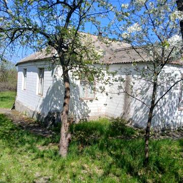 Будинок дача чекає на дбайливого господаря. смт. Стеблів