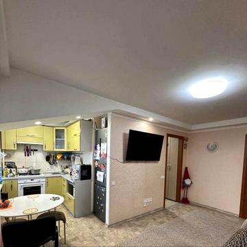 Продается 2 ком квартира в Центре , 3/5