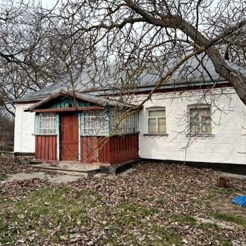Будинок біля умані, с. громи