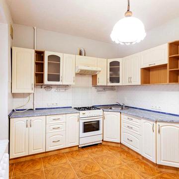 Власник, без комісії, продаж 3-к квартири Тютюнника 5-Б