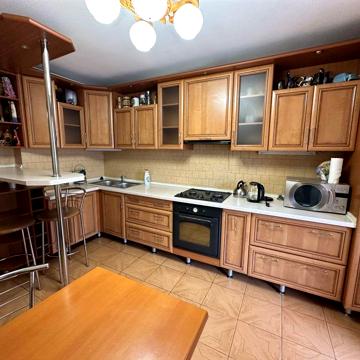 Аренда хорошей 4-к 100м2 5 Слободская скважина
