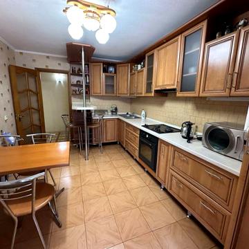 Аренда хорошей 4-к 100м2 5 Слободская скважина