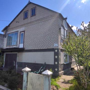 Продам дім пр. Барвистий 8,  136кв²