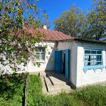 Продаж будинку в селі Чупира
