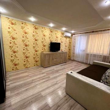 Здам 2 к кв. Незалежності 15