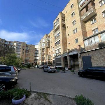 Продам 1к. кв. Подол, ул. Оболонская 47