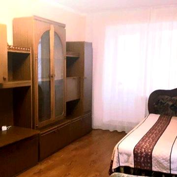 Сдаю 1 комнатную квартиру на рассвете 5500грн