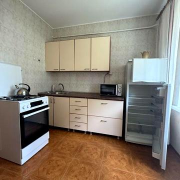 Довгострокова оренда 3к Квартира Науки (Гагаріна) проспект