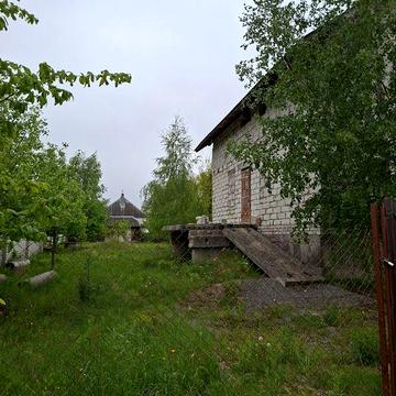 Продаж 2-х поверховий будинок Довжик та 12 соток землі