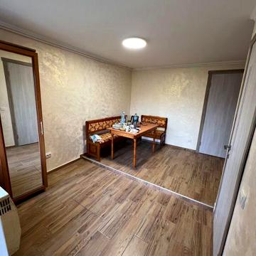 Продаж 2 кімнатної квартири