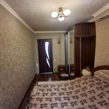 Василя Стуса просп., 16