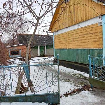 Продам приватизований  житловий  будинок с.новосілки