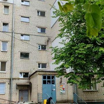 Продам квартиру в центрі Вишневого