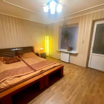 Братства Тарасівців вул. (Декабристів), 12/37