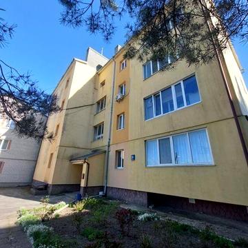 ПРОДАЖ трикімнатна квартира на вул.Новочерчицька