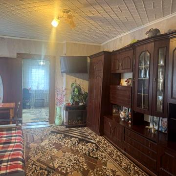 Частина будинку в центрі міста.