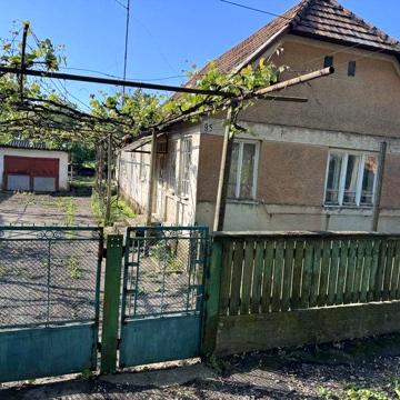 Довгострокова оренда будинку