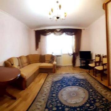 Продам 2 кімн.кв-ру, вул.Пономарьова 6а.