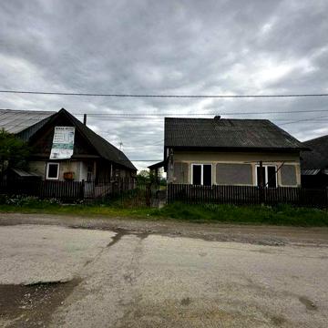 Продається будинок в с. Новобарово