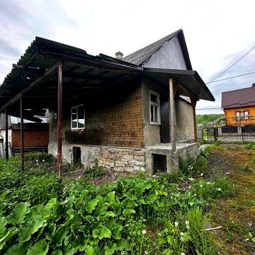 Продається будинок в с. Новобарово
