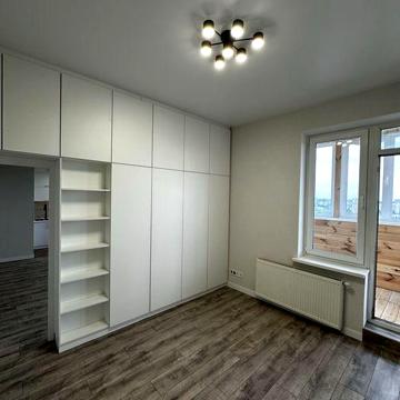 Продам велику 1к квартиру в Києві вул. Чижевського