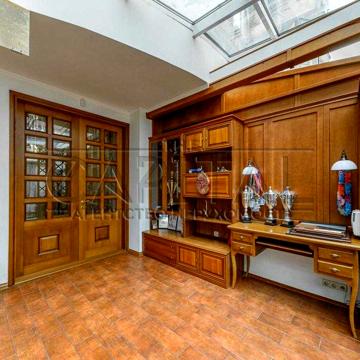 Продаж | 3 кім квартира 250 м2 + сад + тераса | Центр | Шевченківський ЖК Кониського 45-49