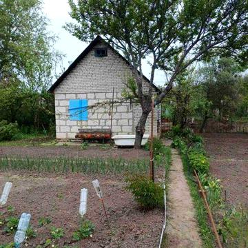 Продається дача біля озера