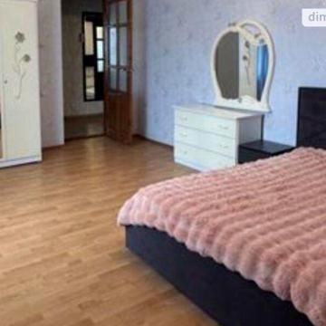 Довгострокова оренда 4к Дім Першотравнева вулиця