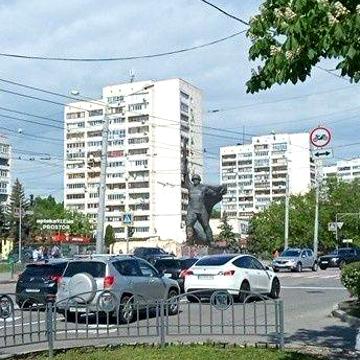 Здам 2к Павлово Поле, у метро 23 серп 4т+світло.