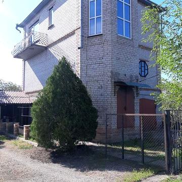 Продам трьох поверховий дім в селі Глеюватка