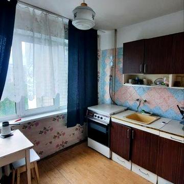 Срочно продам трехкомнатную квартиру по ул, А, МАЛЫШКА 3
