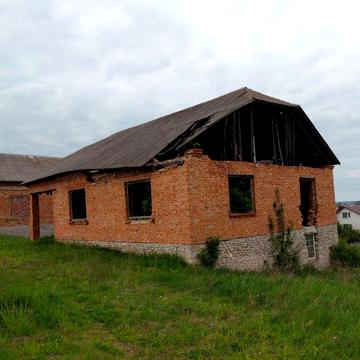 Продаж будинку (незавершеного будівництва)