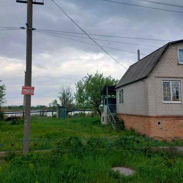 Сдам дачу в м. Новомосковськ (на острові)