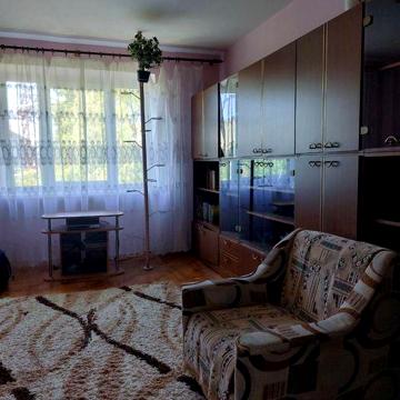 Продам 2 кімнатну квартиру в Ужгороді.