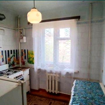 М.Холодная Гора 10 минут, продам 3х комн..кварт,,ул.Новый Быт