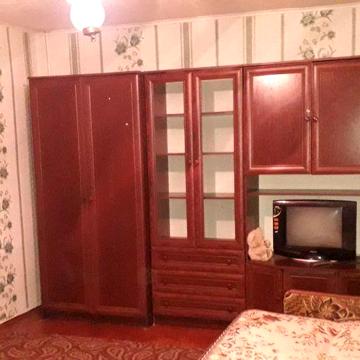 АН здає звичайну 1но р-н 40 років ,4/5,меблі,техніка