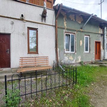Адама Міцкевича вул., 27