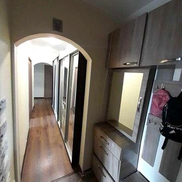 Продаж 3 к. квартири  Виставка (Зарічанська)