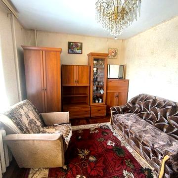 Сдается 1 комн кв-ра 15мкрн Хортицкий. Можно с собакой!