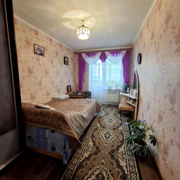 Владислава Українця, 11