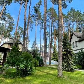 Продаж Котеджу в лісовій Бучі  площею 330 м2 з ділянкою 22 соток