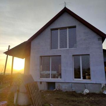 Будинок біля траси Львів Краковець 1 км. С . Чолгині
