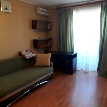 Лесі Українки бульв., 24