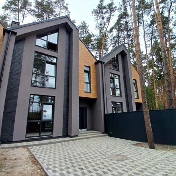 В Лесной Буче, рядом с Бистро Пекаря.от Застройщика. ГАЗ,, центр вода