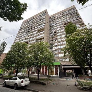 Оренда 2к Богдана Хмальницького 39 метро Університет 7 хвилин